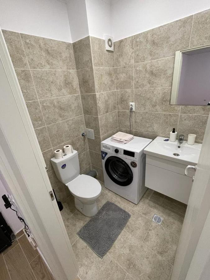 Militari Comfort Apartment Roşu Exteriér fotografie