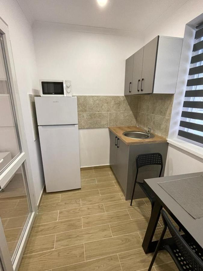 Militari Comfort Apartment Roşu Exteriér fotografie